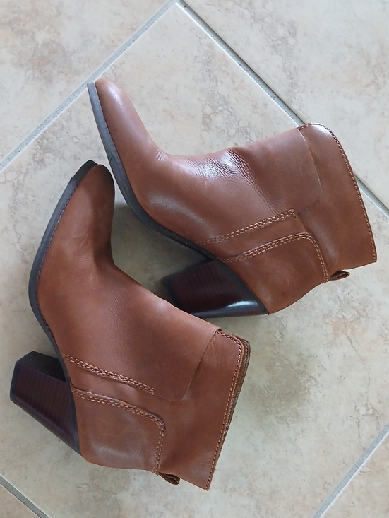Nine West Shoes - Nine West Cognac Brown Leather Ankle Booties with Stacked Heel